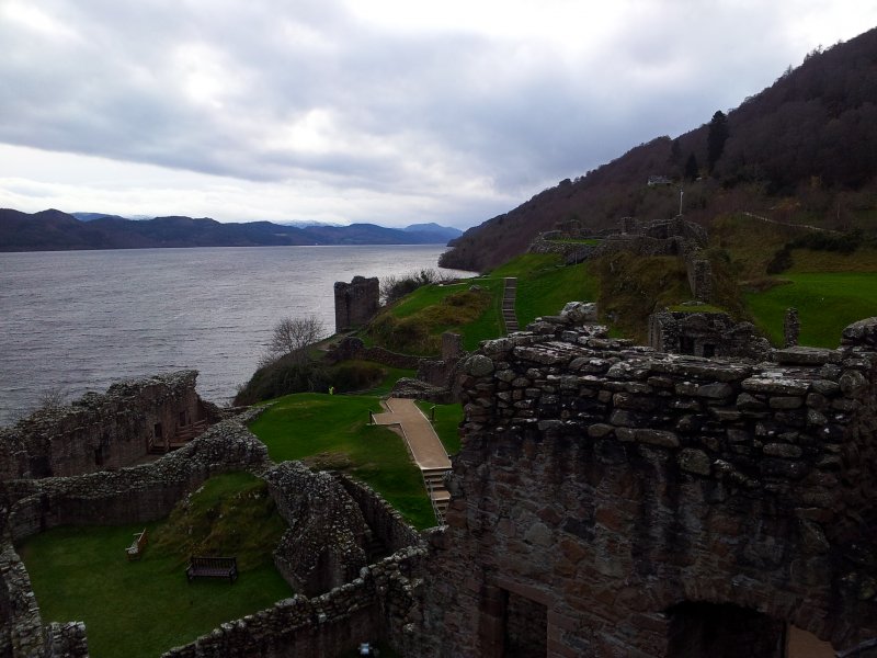 Loch Ness - Urquhart castle