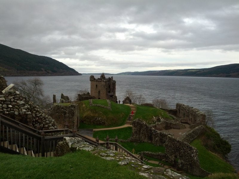 Loch Ness - Urquhart castle