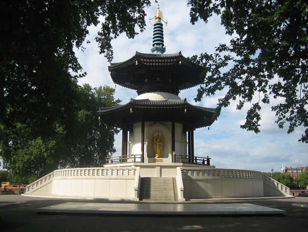 Peace Pagoda en Battersea Park